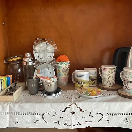 Luxurious And Spacious Ensuite And Lounge With Ping Pong Table - Perfect To Rest Near The Апартаменты *