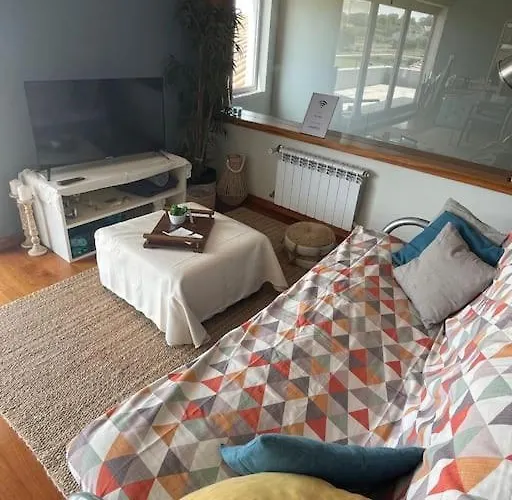 Luxurious And Spacious Ensuite And Lounge With Ping Pong Table - Perfect To Rest Near The Apartment Lavra