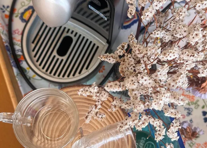 Luxurious And Spacious Ensuite And Lounge With Ping Pong Table - Perfect To Rest Near The